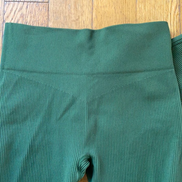 Amazon army green matching set - ribbed - Picture 5 of 5